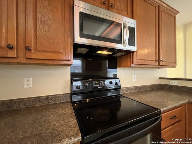 24519 Alamosa Falls, San Antonio, TX 78255