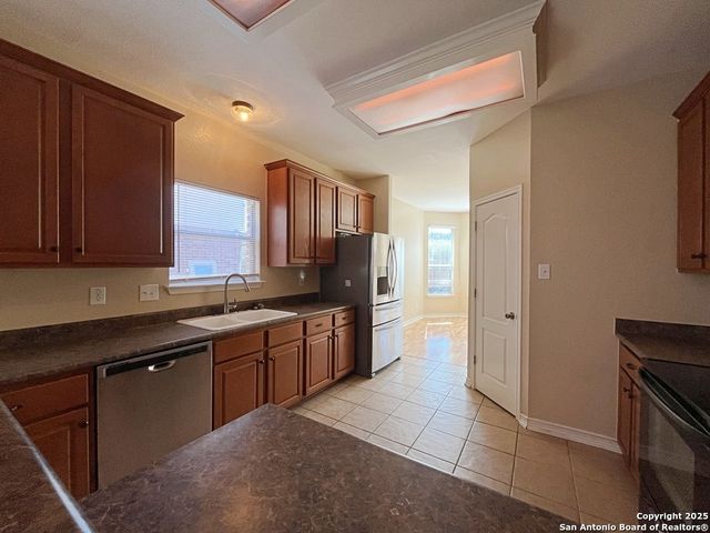 24519 Alamosa Falls, San Antonio, TX 78255