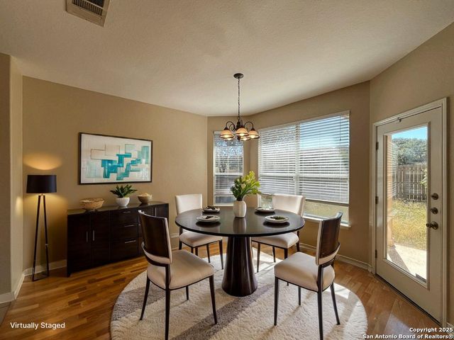 24519 Alamosa Falls, San Antonio, TX 78255