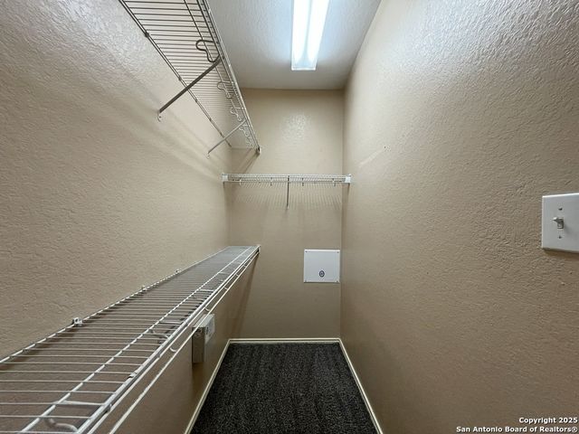 24519 Alamosa Falls, San Antonio, TX 78255