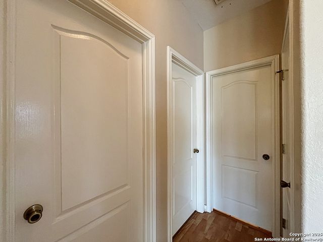 24519 Alamosa Falls, San Antonio, TX 78255