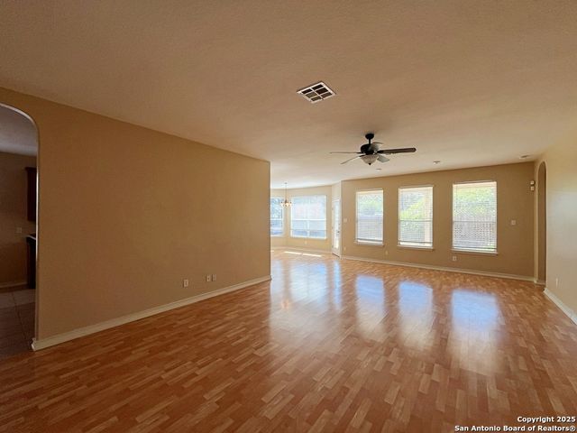 24519 Alamosa Falls, San Antonio, TX 78255