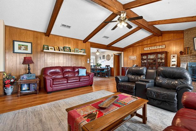 370 B & B Lane, Hallsville, TX 75650