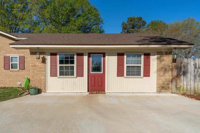 370 B & B Lane, Hallsville, TX 75650