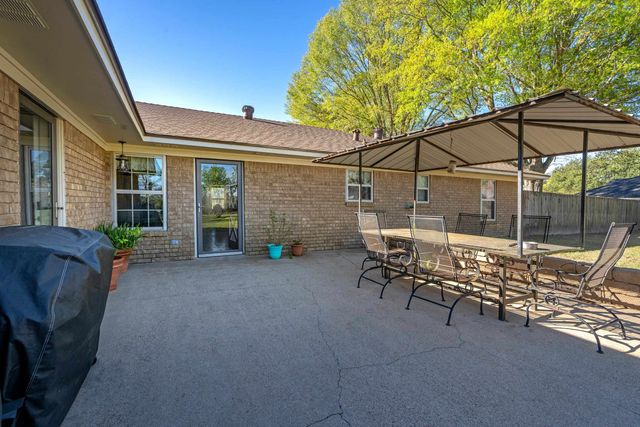 370 B & B Lane, Hallsville, TX 75650