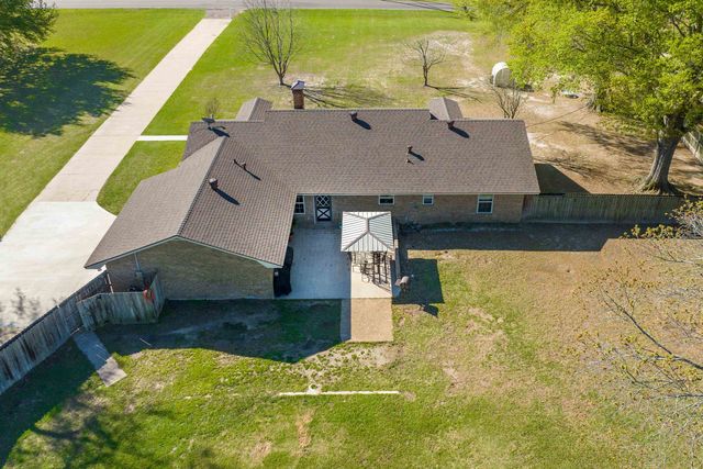 370 B & B Lane, Hallsville, TX 75650