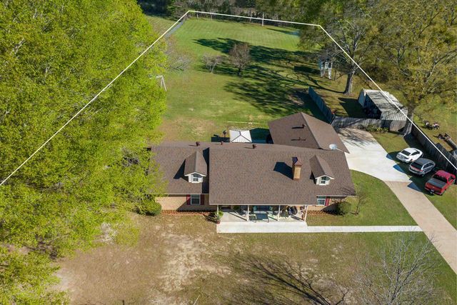 370 B & B Lane, Hallsville, TX 75650