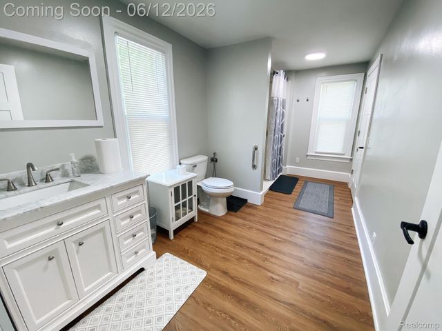 10514 Hamburg Road, Hamburg Township, MI 48189