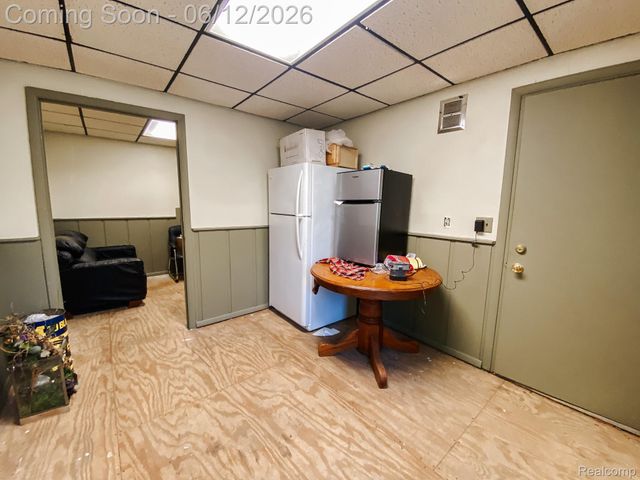 10514 Hamburg Road, Hamburg Township, MI 48189
