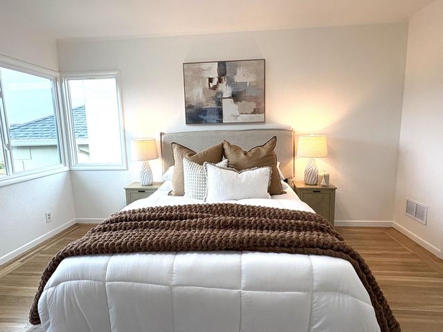 42 Lake Forest Drive, Daly City, CA 94015