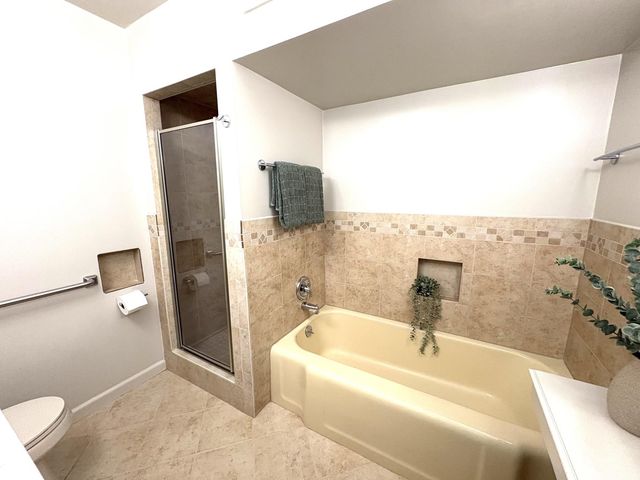 42 Lake Forest Drive, Daly City, CA 94015