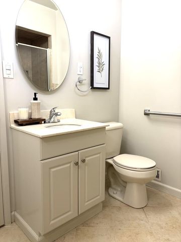 42 Lake Forest Drive, Daly City, CA 94015