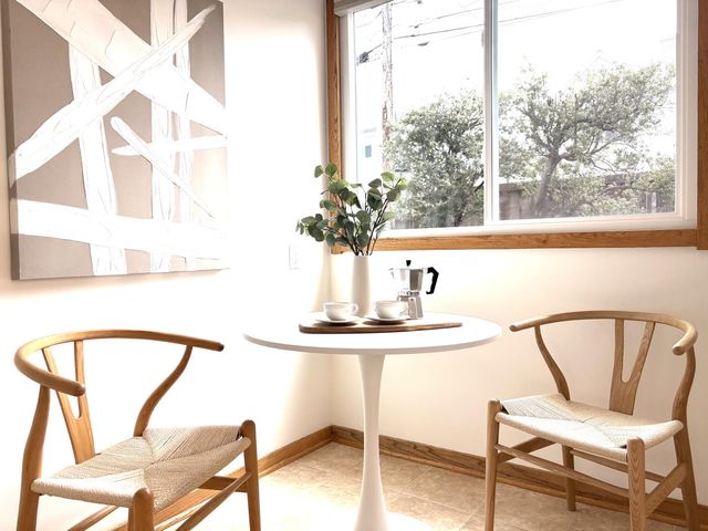 42 Lake Forest Drive, Daly City, CA 94015