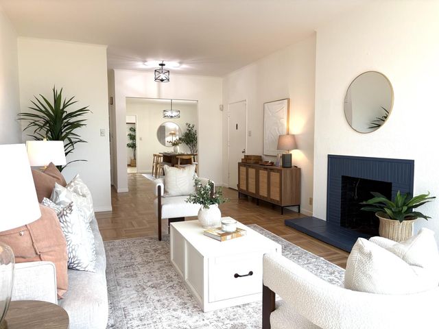 42 Lake Forest Drive, Daly City, CA 94015