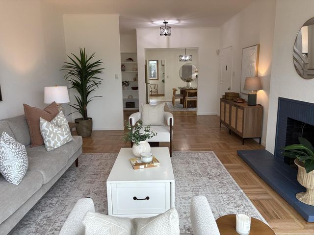 42 Lake Forest Drive, Daly City, CA 94015