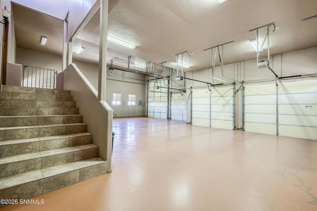 1301 Estancia Court, Las Cruces, NM 88007