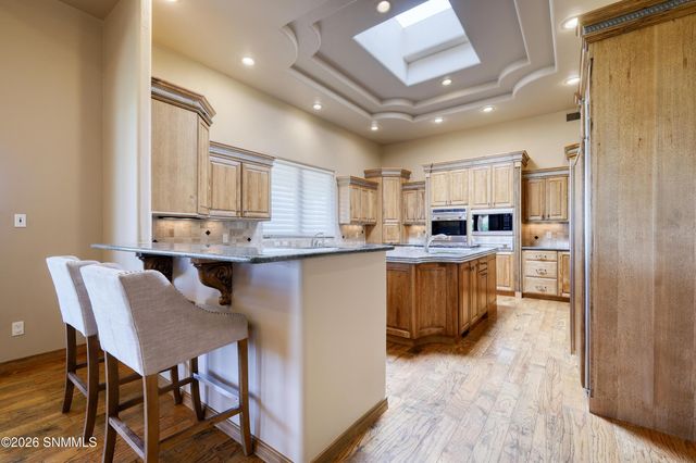 1301 Estancia Court, Las Cruces, NM 88007
