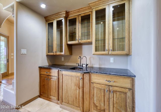 1301 Estancia Court, Las Cruces, NM 88007
