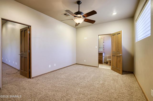 1301 Estancia Court, Las Cruces, NM 88007