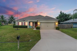 2109 SW Chestnut Lane, Port St Lucie, FL 34953