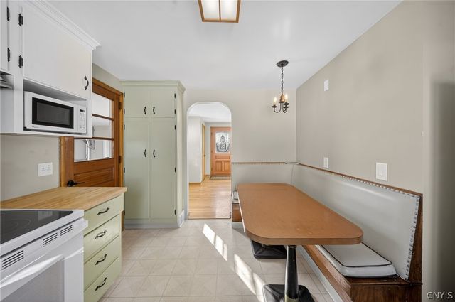 106 West Dauenhauer Street, Manlius, NY 13057