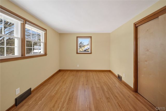 106 West Dauenhauer Street, Manlius, NY 13057