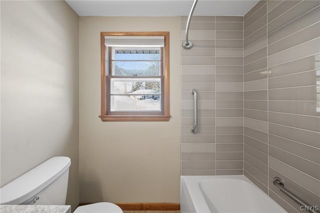 106 West Dauenhauer Street, Manlius, NY 13057