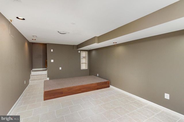 14591 ESTATE DR, Woodbridge, VA 22193