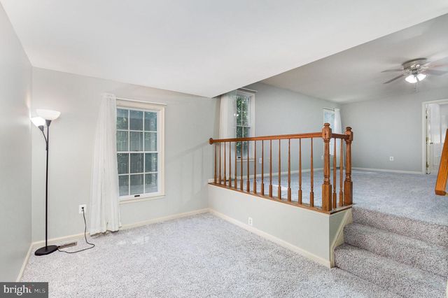 14591 ESTATE DR, Woodbridge, VA 22193