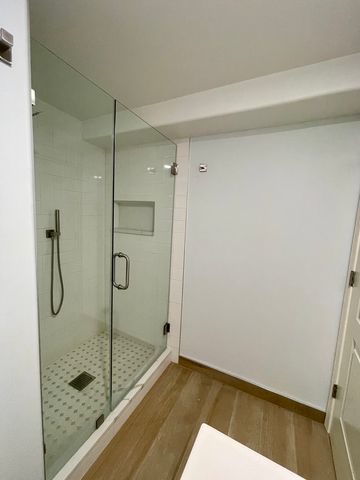 2112 N Sawyer Avenue I, Chicago, IL 60647