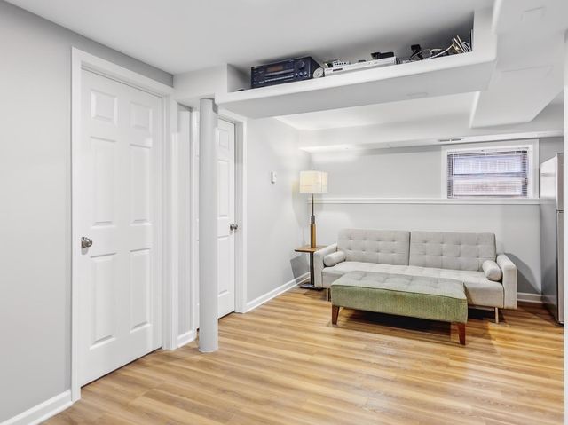 2112 N Sawyer Avenue I, Chicago, IL 60647