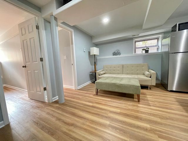 2112 N Sawyer Avenue I, Chicago, IL 60647