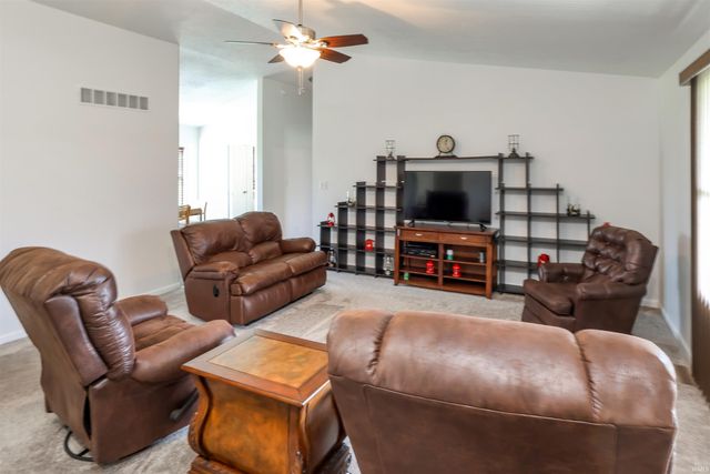 25831 Northland Crossing Drive, Elkhart, IN 46514