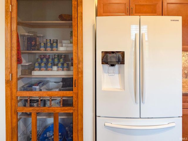 25831 Northland Crossing Drive, Elkhart, IN 46514