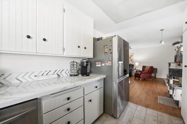 17503 Plaza Dolores, San Diego, CA 92128