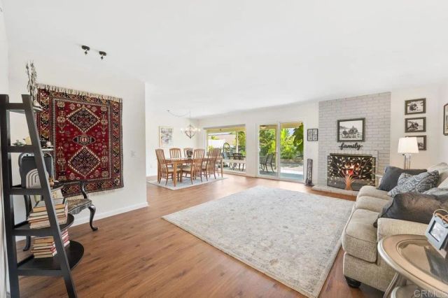 17503 Plaza Dolores, San Diego, CA 92128