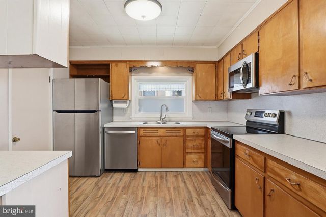 106 GETTYSBURG ST, Dillsburg, PA 17019
