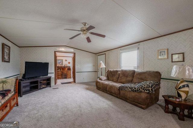 3151 Halls Valley Drive, Trion, GA 30753