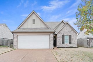 10329 COTTAGE OAKS DR, Cordova, TN 38016