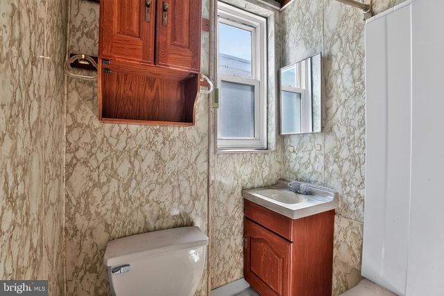 5726 OSAGE AVE, Philadelphia, PA 19143