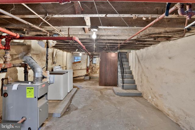 5726 OSAGE AVE, Philadelphia, PA 19143