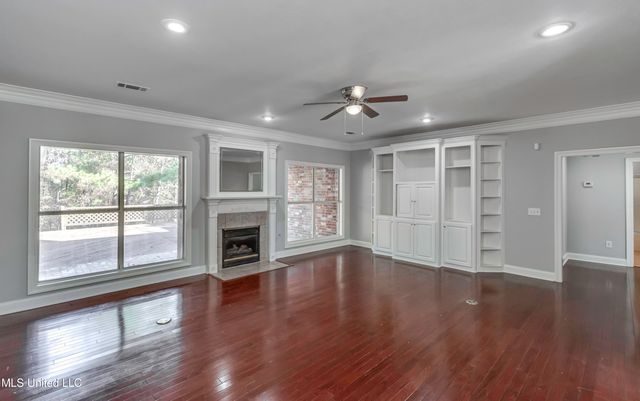 307 Meadowview Lane, Brandon, MS 39047