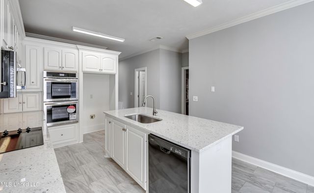 307 Meadowview Lane, Brandon, MS 39047