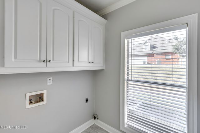 307 Meadowview Lane, Brandon, MS 39047