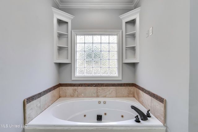 307 Meadowview Lane, Brandon, MS 39047