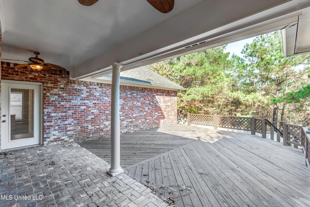 307 Meadowview Lane, Brandon, MS 39047