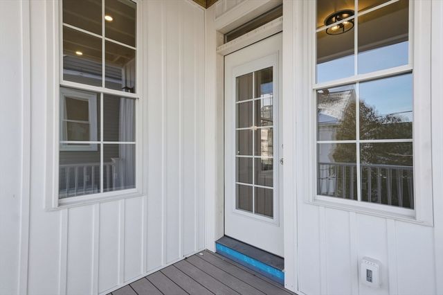 8 Vine Street 3, Haverhill, MA 01830