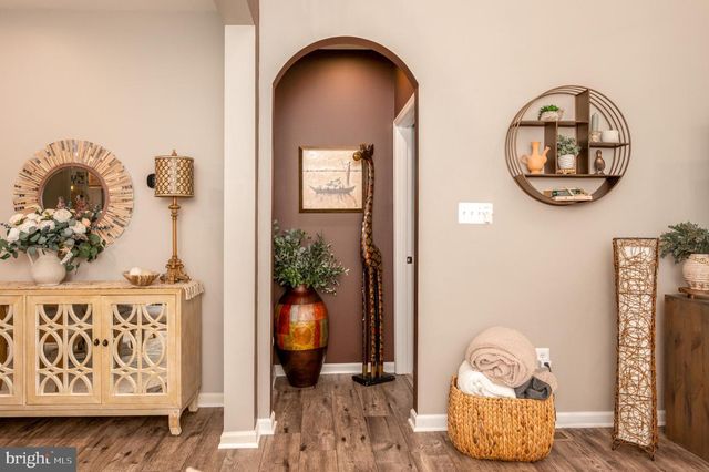 8323 PONDVIEW DR, Millersville, MD 21108