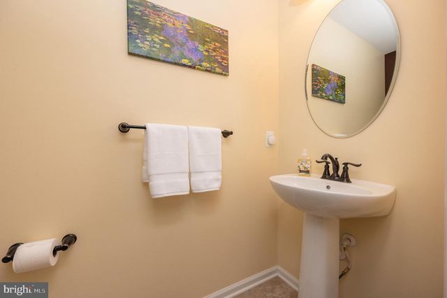 8323 PONDVIEW DR, Millersville, MD 21108