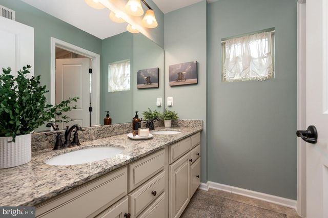 8323 PONDVIEW DR, Millersville, MD 21108